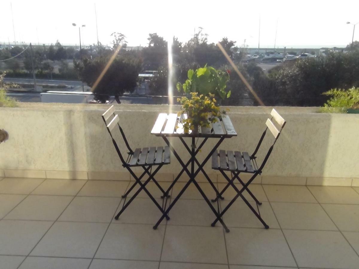 Sunset Sea View Apartment เอเธนส์ ภายนอก รูปภาพ