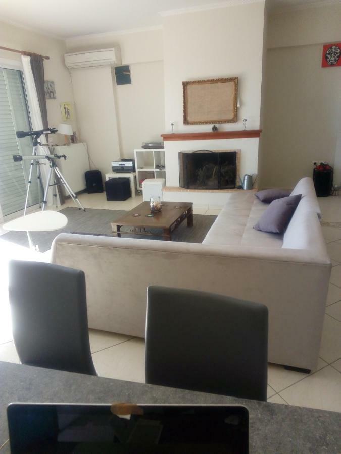Sunset Sea View Apartment เอเธนส์ ภายนอก รูปภาพ