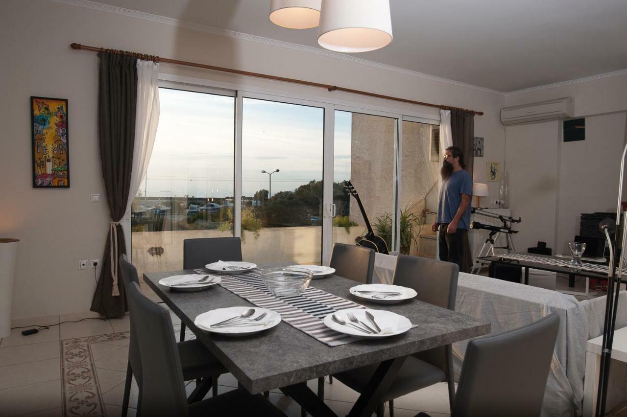 Sunset Sea View Apartment เอเธนส์ ภายนอก รูปภาพ