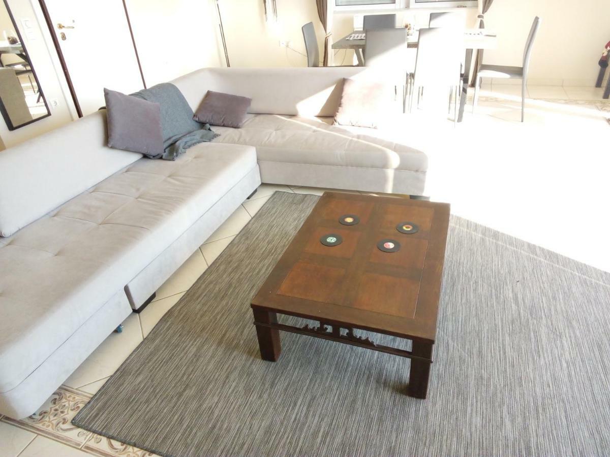 Sunset Sea View Apartment เอเธนส์ ภายนอก รูปภาพ
